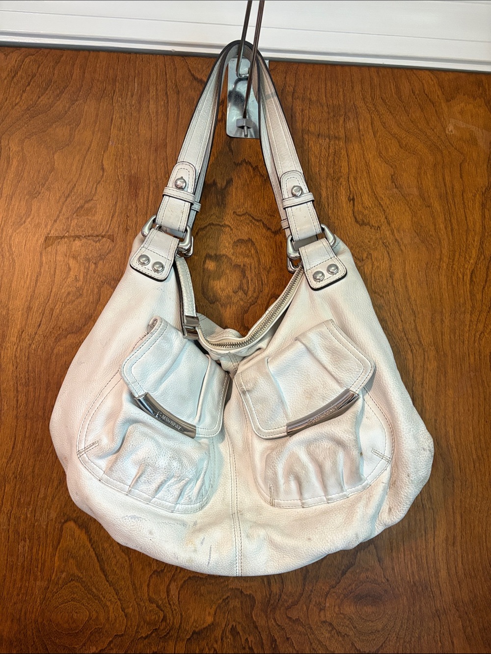 b. makowsky White Leather Shoulder Hobo Bag